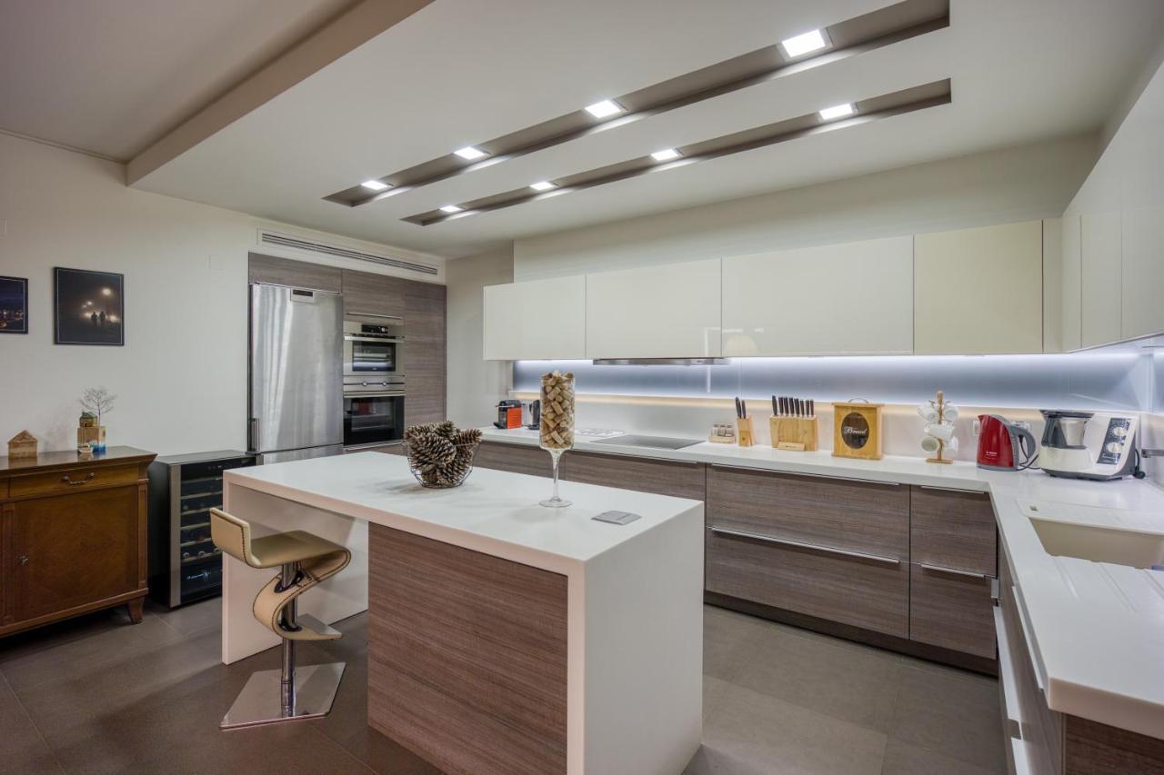 Artemis Luxury Penthouse By Estia Appartement *